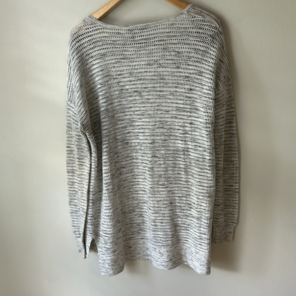 Loft gray lightweight cardigan size medium - Picture 4 of 4